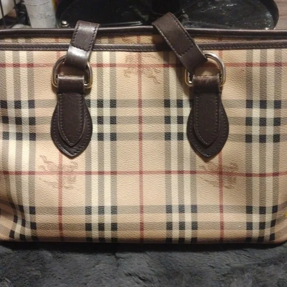 Burberry plaid shoulder bag new arrivals